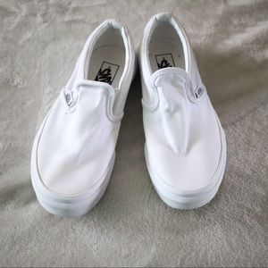 Kids White Vans Slip On